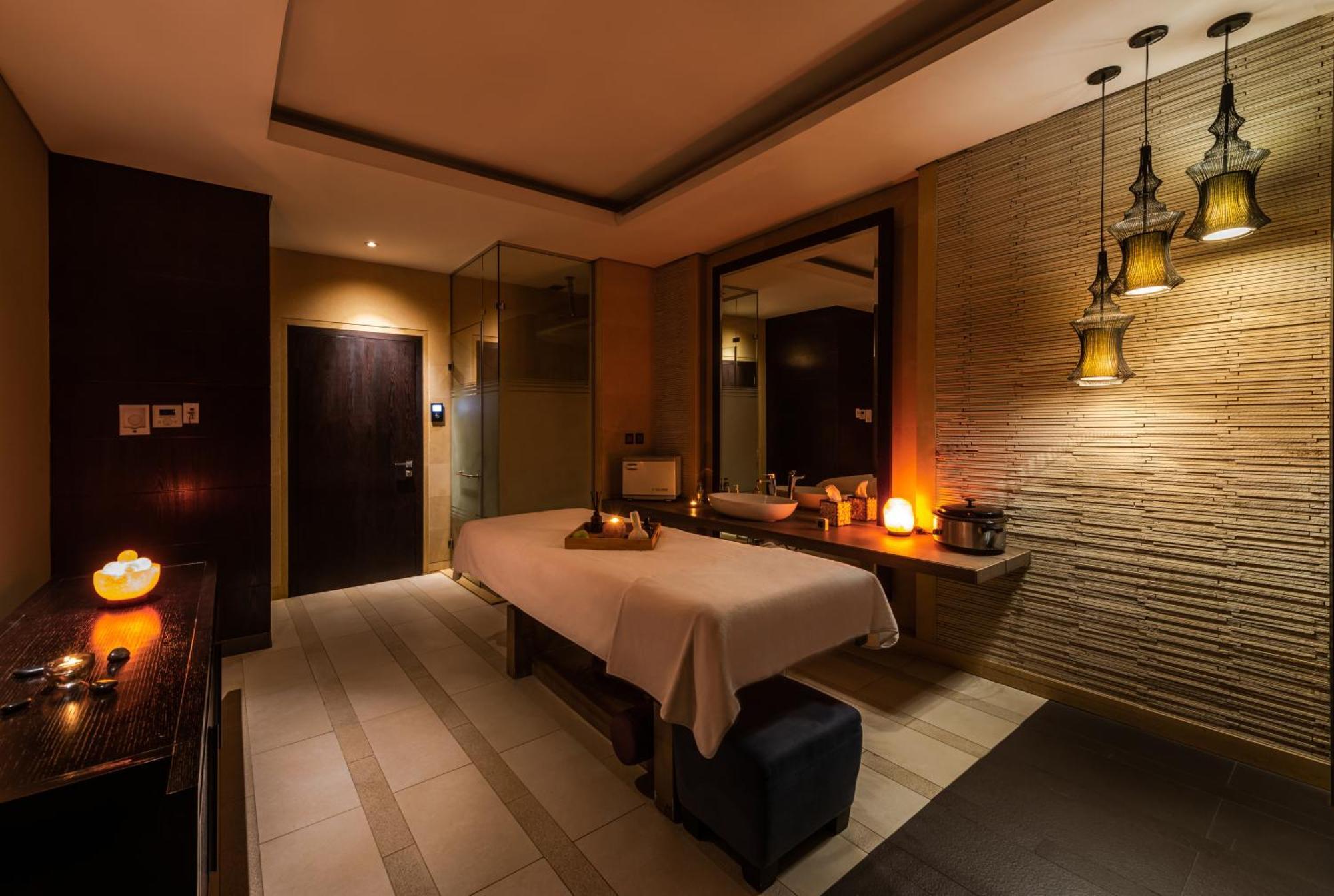 Narcissus Riyadh Hotel & Spa Exteriér fotografie A treatment room at the spa